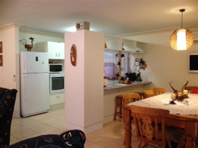 11 Noosa Court, Hillcrest QLD 4118