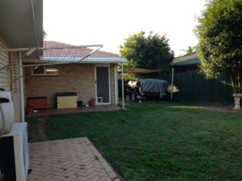 11 Noosa Court, Hillcrest QLD 4118