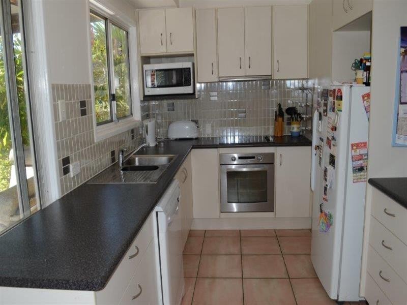 19 Strathallen Drive, Boronia Heights QLD 4124