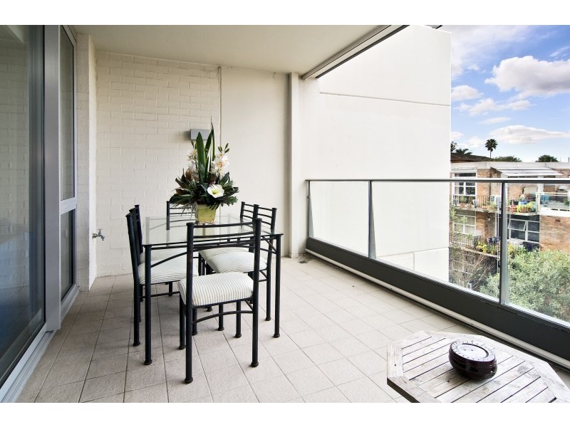 14/1 Day Street, Chatswood NSW 2067