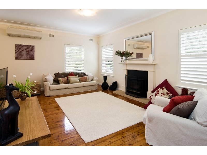 2 Valerie Avenue, Chatswood NSW 2067