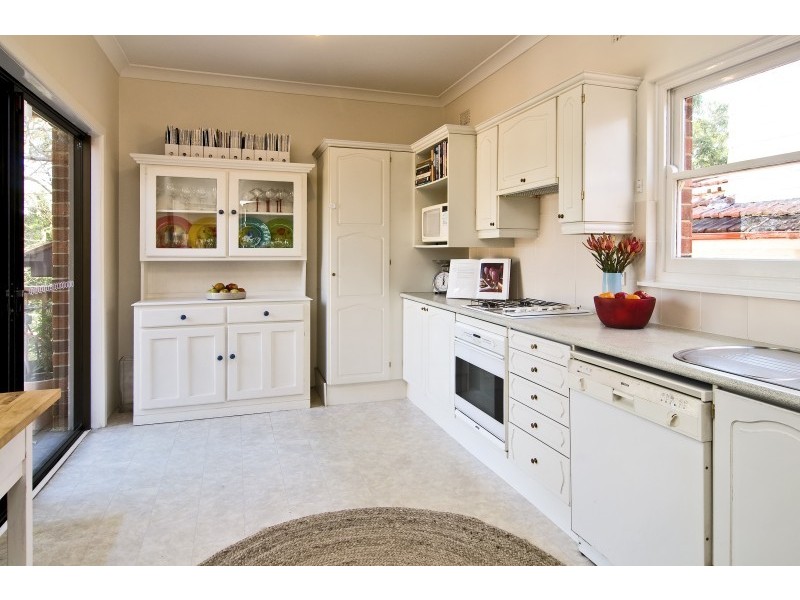 2 Valerie Avenue, Chatswood NSW 2067