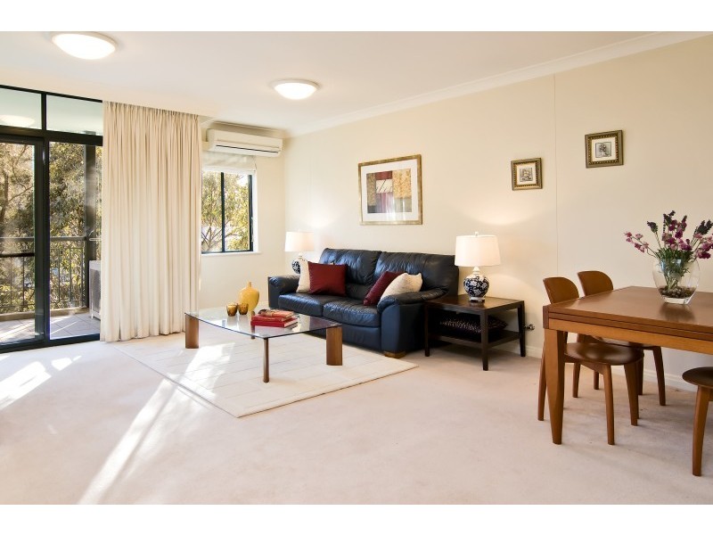 602/10 Freeman Road, Chatswood NSW 2067