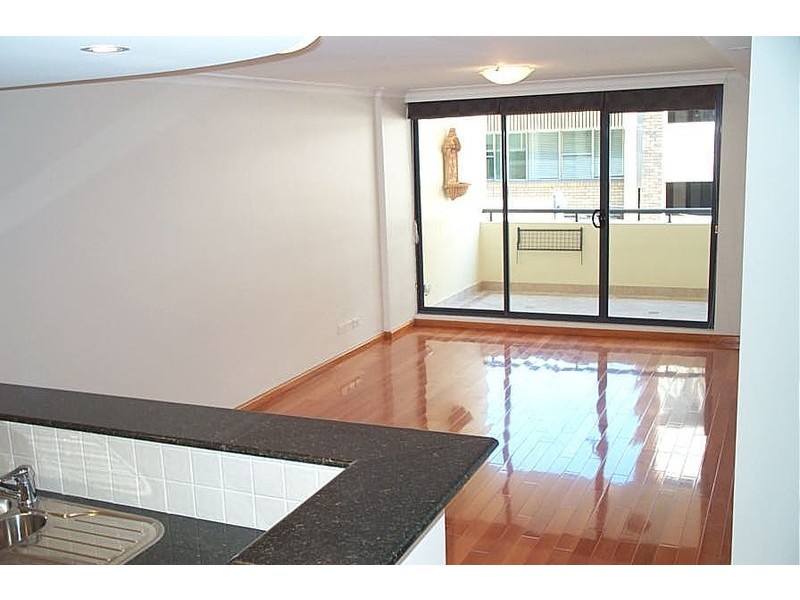 202/31 Bertram Street, Chatswood NSW 2067