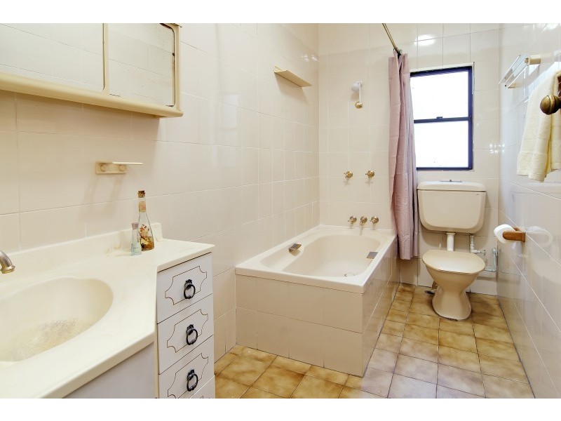 9 Marlborough Road, Willoughby NSW 2068