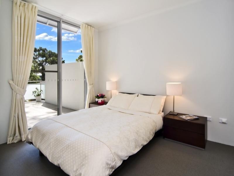 8/14 Freeman Road, Chatswood NSW 2067