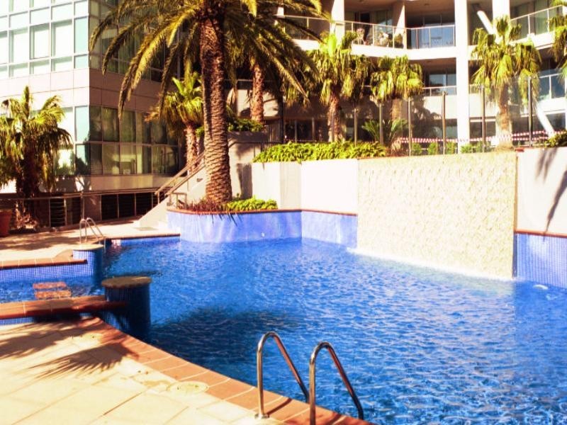 616/2A Help Street, Chatswood NSW 2067