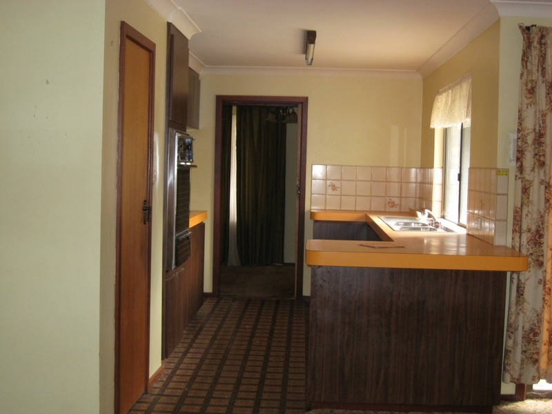 34 Hamilton Road, Eaton WA 6232