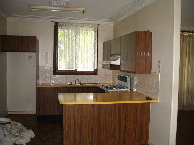 8 Timperley Road, South Bunbury WA 6230