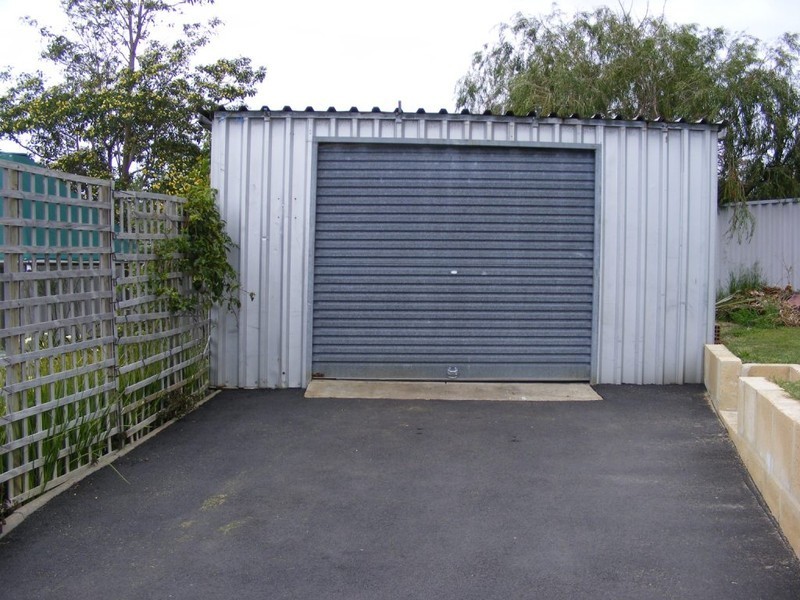 Eaton WA 6232