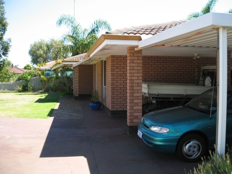 5 May Place, Eaton WA 6232