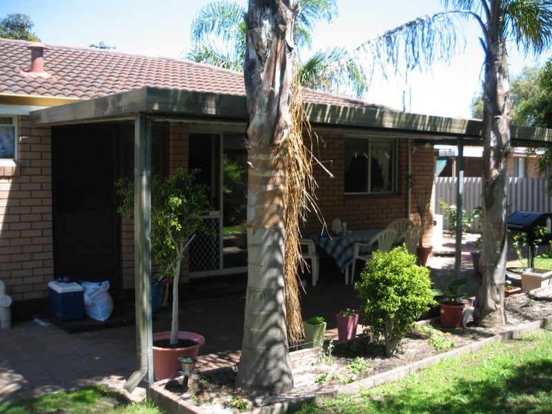 5 May Place, Eaton WA 6232