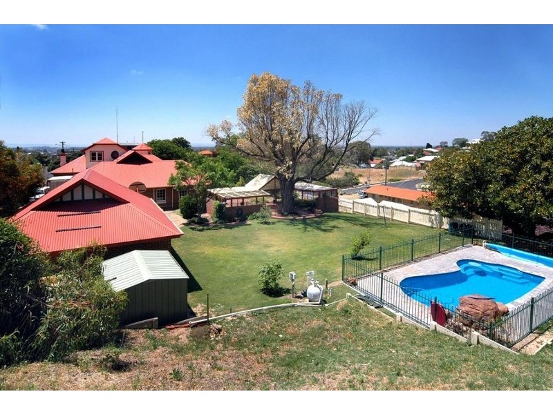 16 Picton Crescent, Bunbury WA 6230