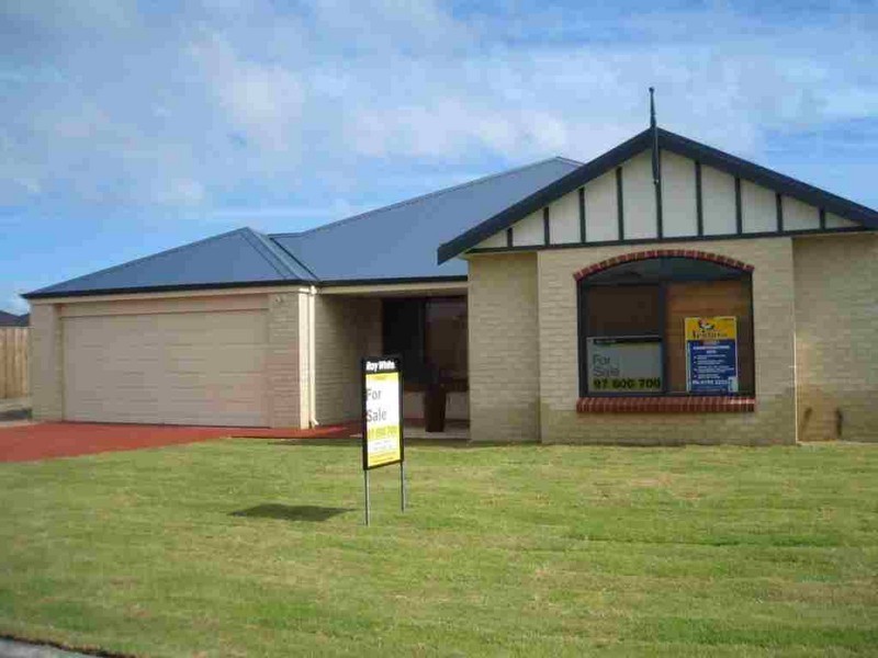 62 Burleigh Drive, Australind WA 6233