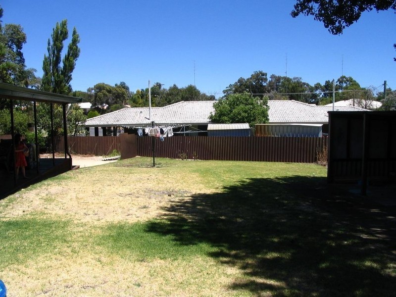 4 Bryant Street, Eaton WA 6232