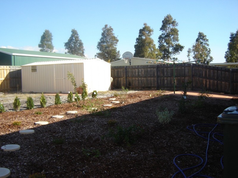 56 Macquarie Drive, Australind WA 6233