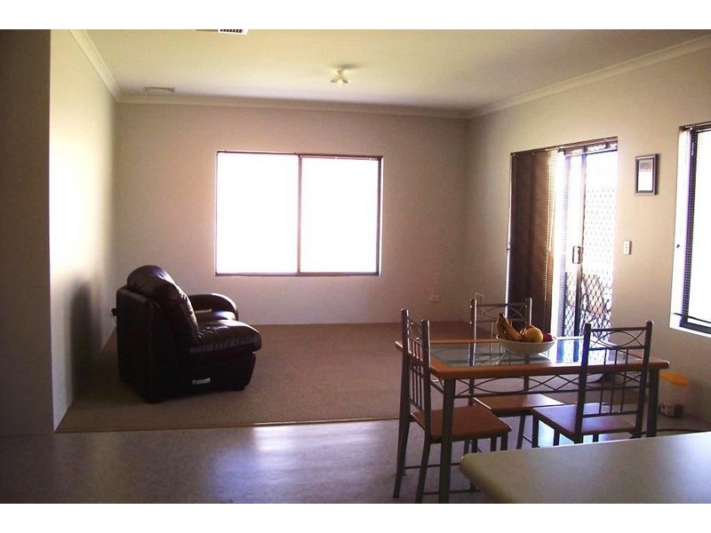 25 Chisholm Road, Dalyellup WA 6230