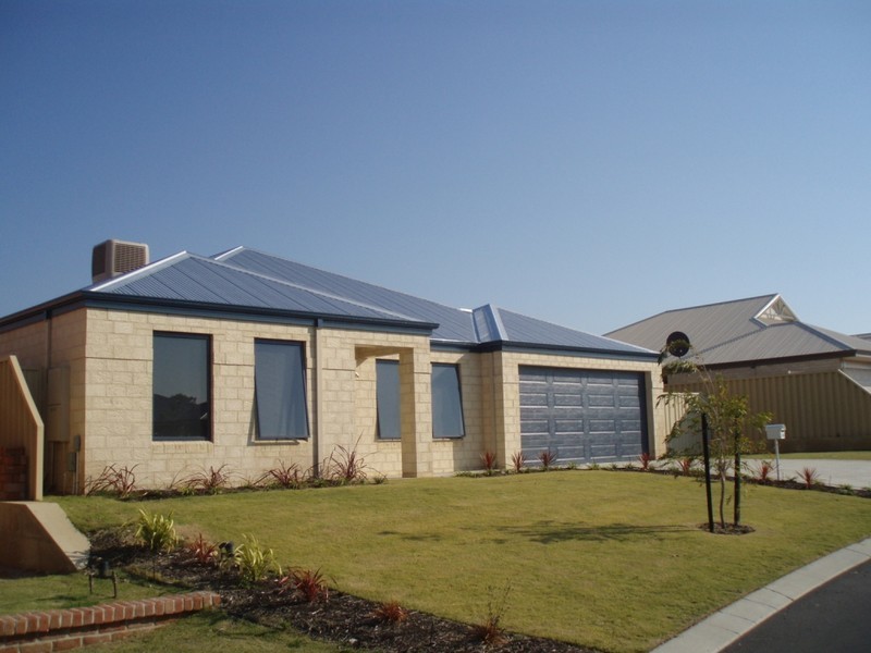 25 Chisholm Road, Dalyellup WA 6230