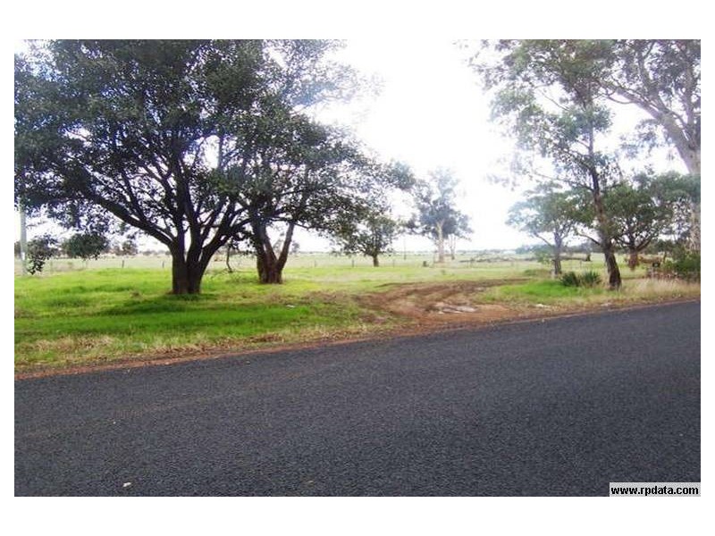 26 Kelly Road, Roelands WA 6226