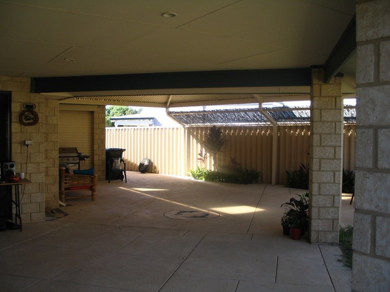 27 Daablone Vista, Dalyellup WA 6230