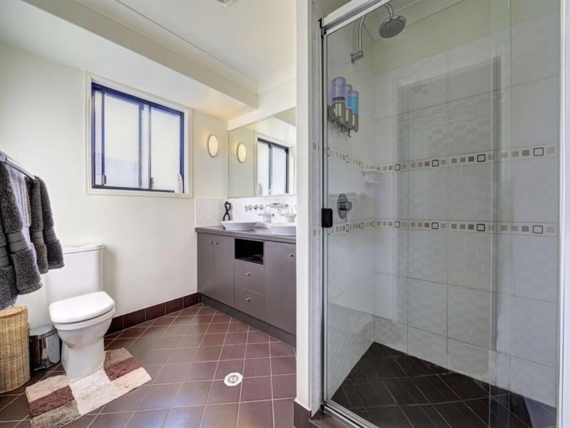 35 Robina Drive, Avoca QLD 4670