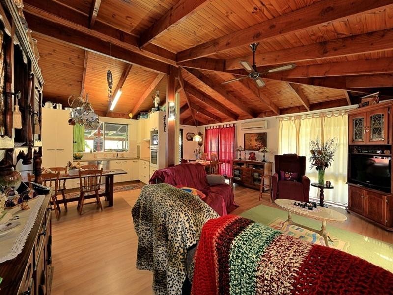 20 Tanderra Drive, South Kolan QLD 4670