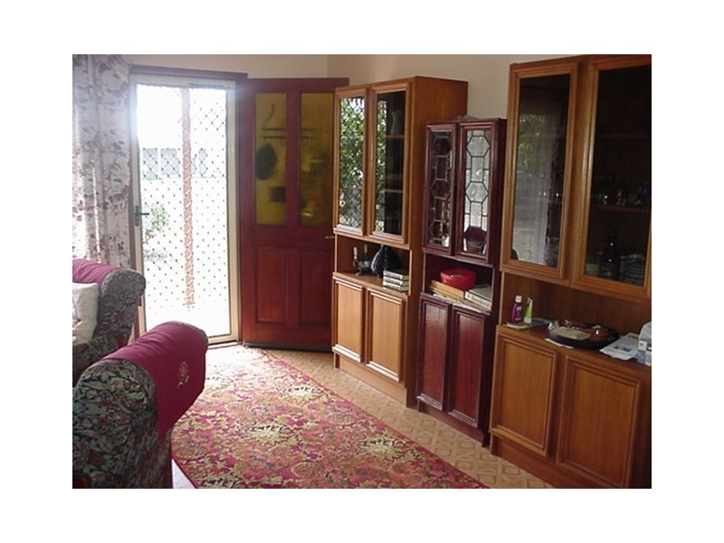 11 Hervey Street, Elliott Heads QLD 4670