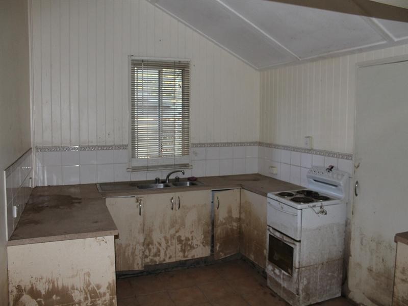 95 Gavin Street, Bundaberg North QLD 4670