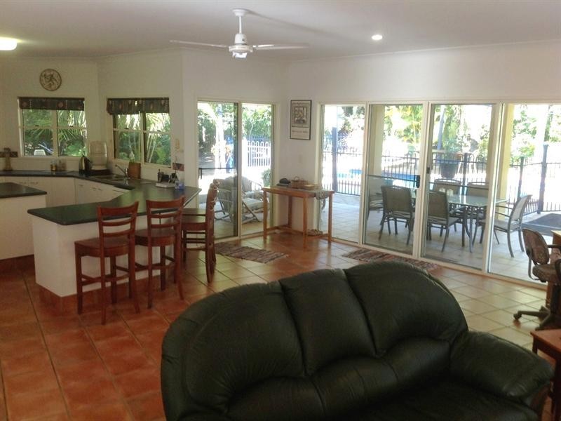 207 Sylvan Drive, Moore Park Beach QLD 4670