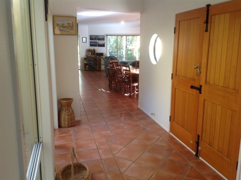 207 Sylvan Drive, Moore Park Beach QLD 4670