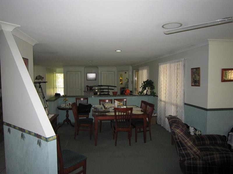 27a Thabeban Street, Avenell Heights QLD 4670