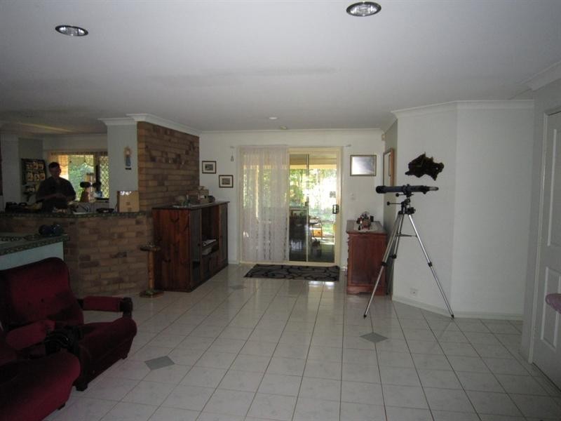 27a Thabeban Street, Avenell Heights QLD 4670