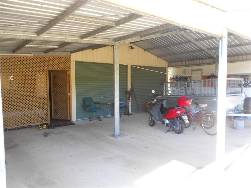 81 Pharlap Parade, Branyan QLD 4670