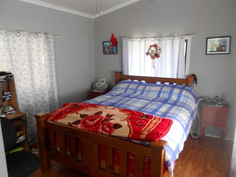 81 Pharlap Parade, Branyan QLD 4670