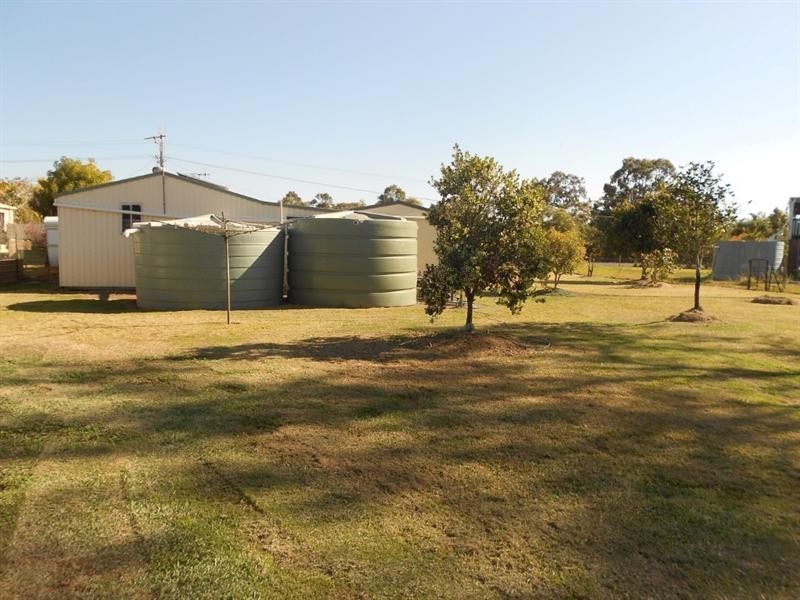 81 Pharlap Parade, Branyan QLD 4670