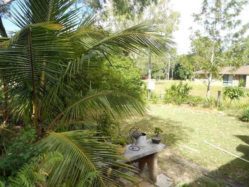 6 Ohlaf Street, Moore Park Beach QLD 4670