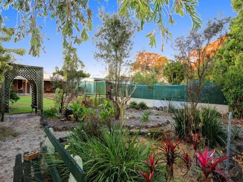 35 Gorlicks Road, Branyan QLD 4670