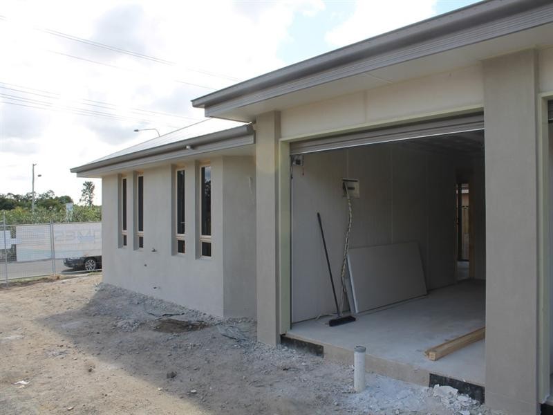 2/48 Takalvan Street, Svensson Heights QLD 4670