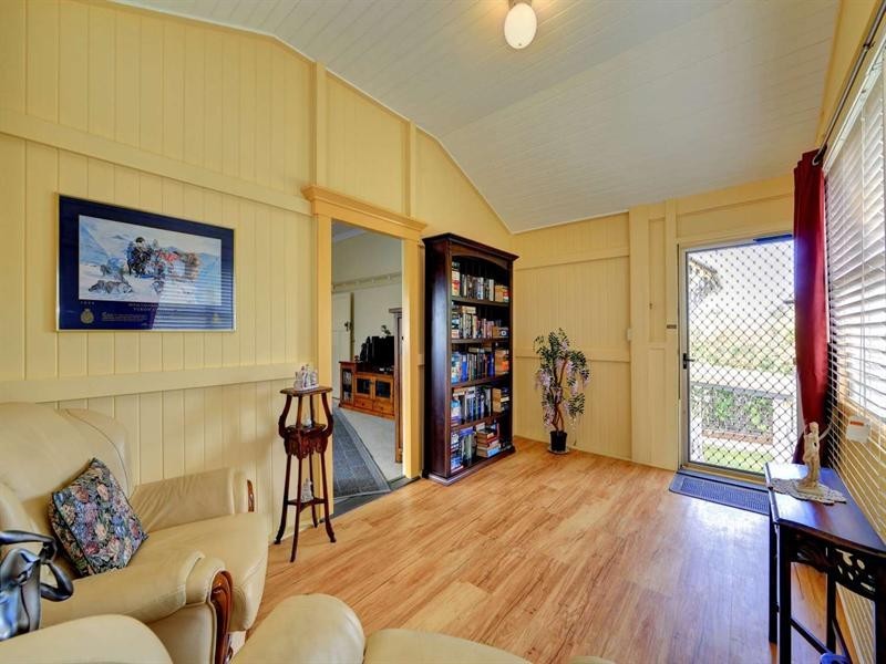 4 Coomber Street, Svensson Heights QLD 4670