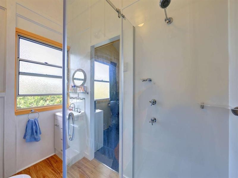 4 Coomber Street, Svensson Heights QLD 4670