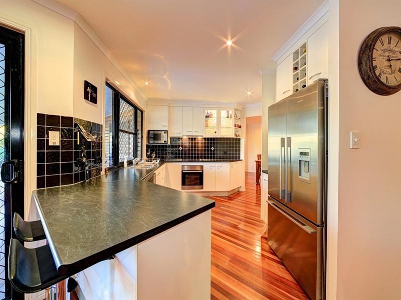 27 Clydesdale Avenue, Branyan QLD 4670