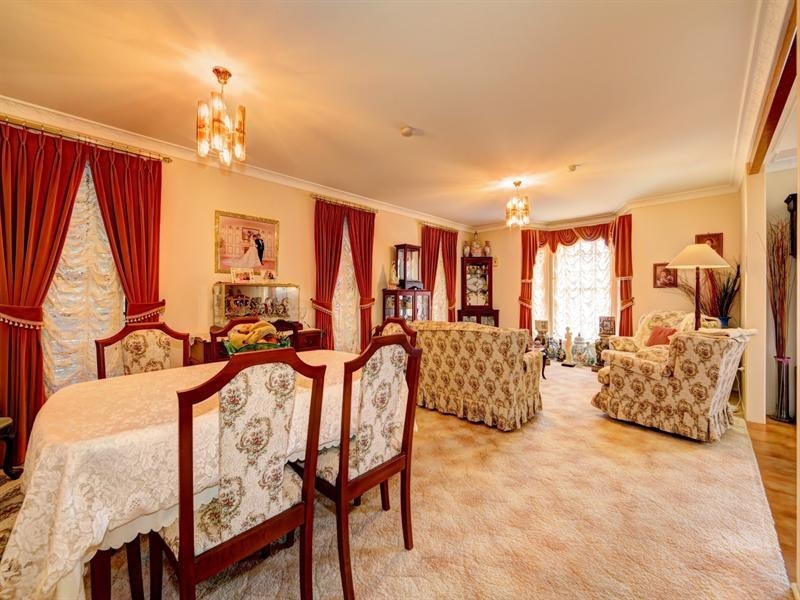 6 Woolley Street, Avenell Heights QLD 4670