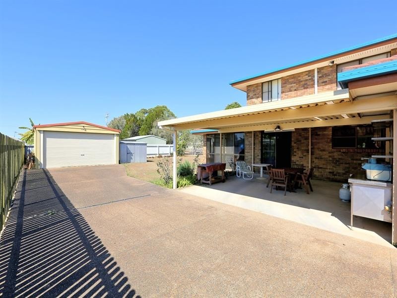 6 Woolley Street, Avenell Heights QLD 4670