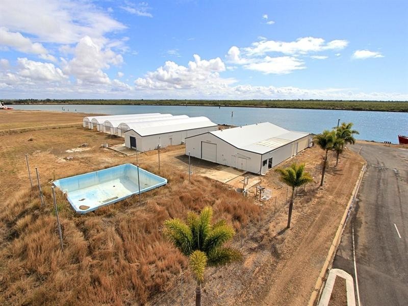 145 Buss Street, Burnett Heads QLD 4670