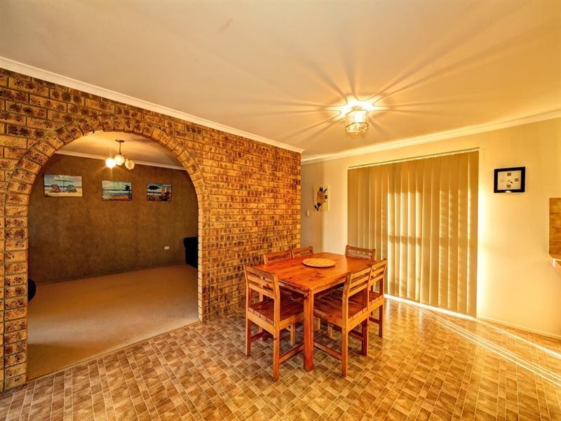 23 Smiths Road, Avoca QLD 4670