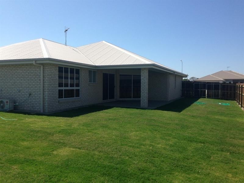 12 Beech Links Drive, Ashfield QLD 4670