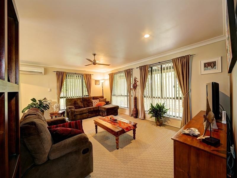 39 Evergreen Drive, Branyan QLD 4670