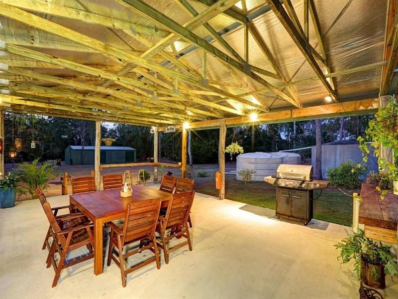 39 Evergreen Drive, Branyan QLD 4670