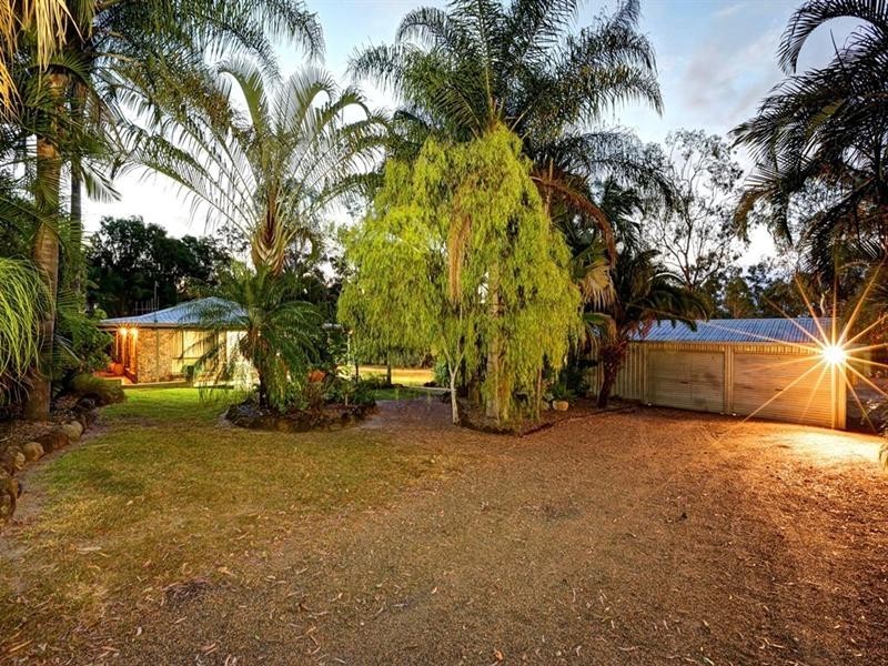 39 Evergreen Drive, Branyan QLD 4670