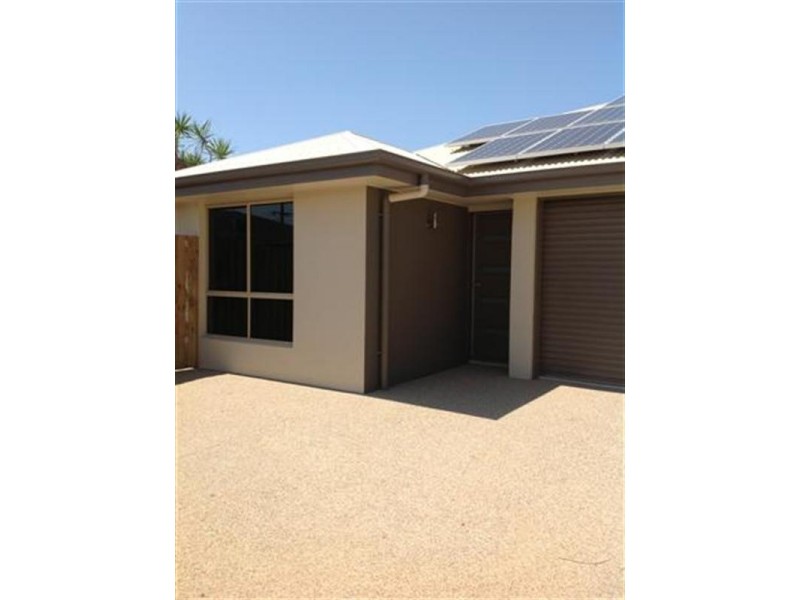 3/48 Takalvan Street, Svensson Heights QLD 4670